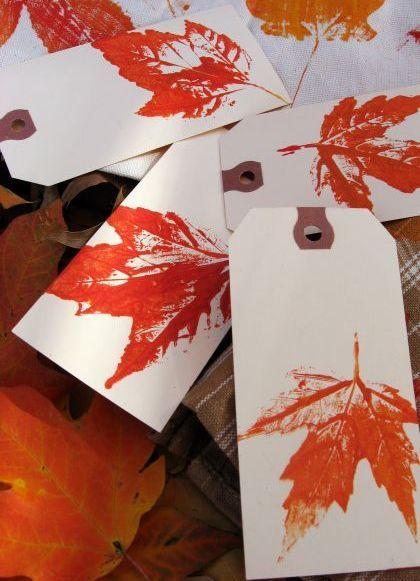 12 őszi kreatív ötlet gyerekeknek – Ilyen szuper hétköznapi tárgyak készülhetnek színes őszi falevelekből! Készítsétek el a gyerekkel közösen!