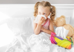 Így tanítgasd a bölcsis, ovis gyereket játékosan orrot fújni!