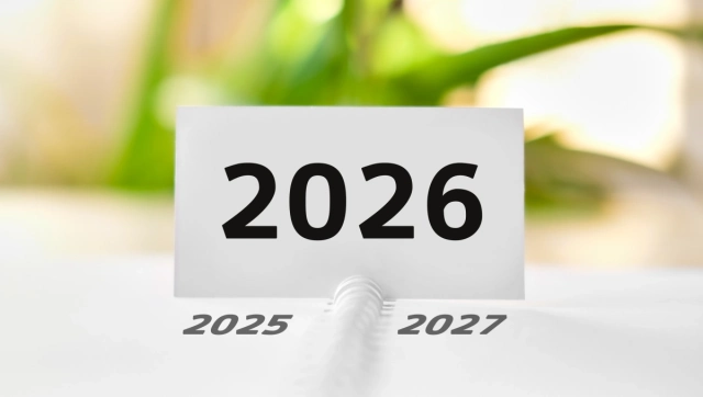 2025-2026-2027 évszámok a füzetben