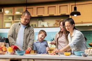 Válogatós, szétszórt vagy önállótlan a gyerek? A megoldás meglepően közel van — a konyhában